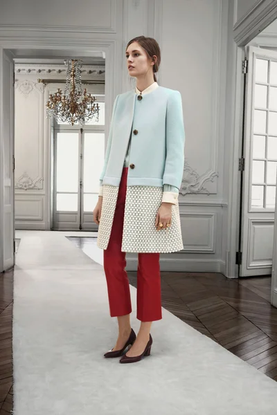 Look 4